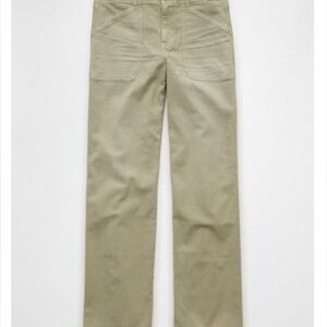 NWOT AE Stretch High-Waisted Stovepipe Regular Utility Pant in Olive